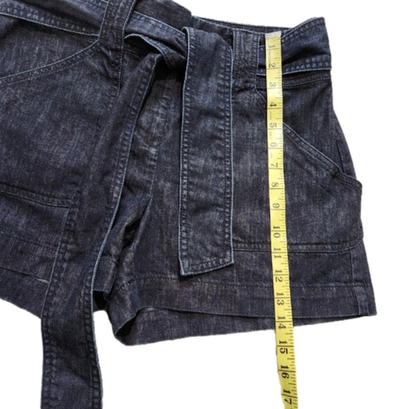 Jean shorts with tie at the waist Blue color Cotton Pockets Size 2 LOFT NWT - Picture 6 of 9